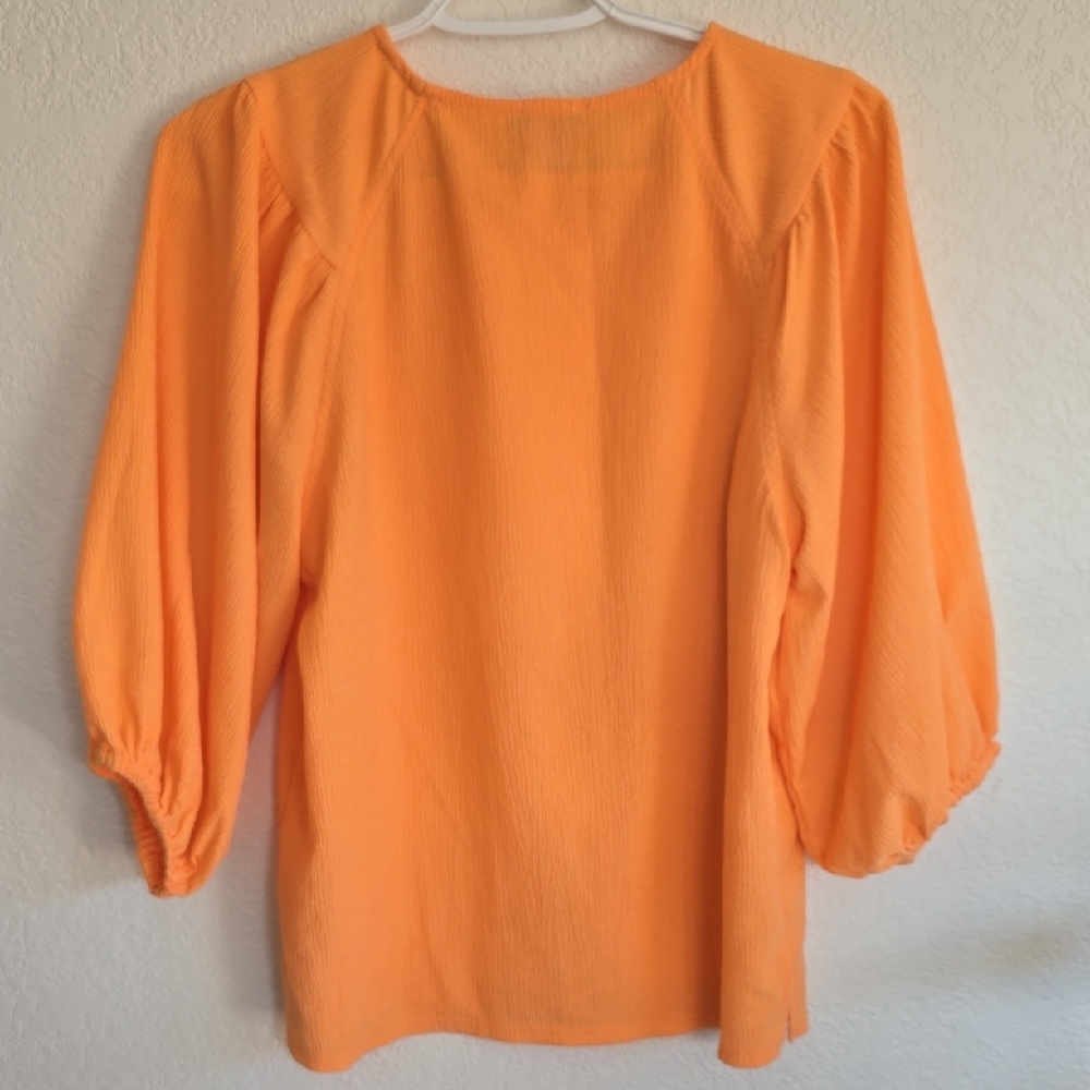 Vince Camuto Bright Orange Textured Balloon-Sleeve Blouse - Picture 3 of 4